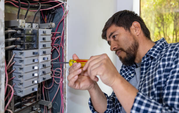 Best Electrical Contractors for Businesses  in Brentwood, NY